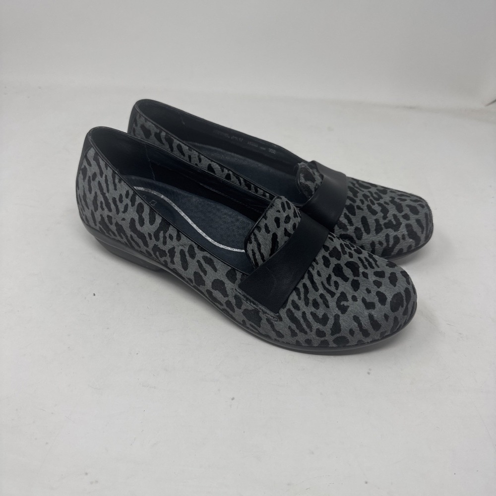 Dansko Oksana Gray Leopard Print Calf Hair Leather Clogs Women's EU 39 US 9/9.5